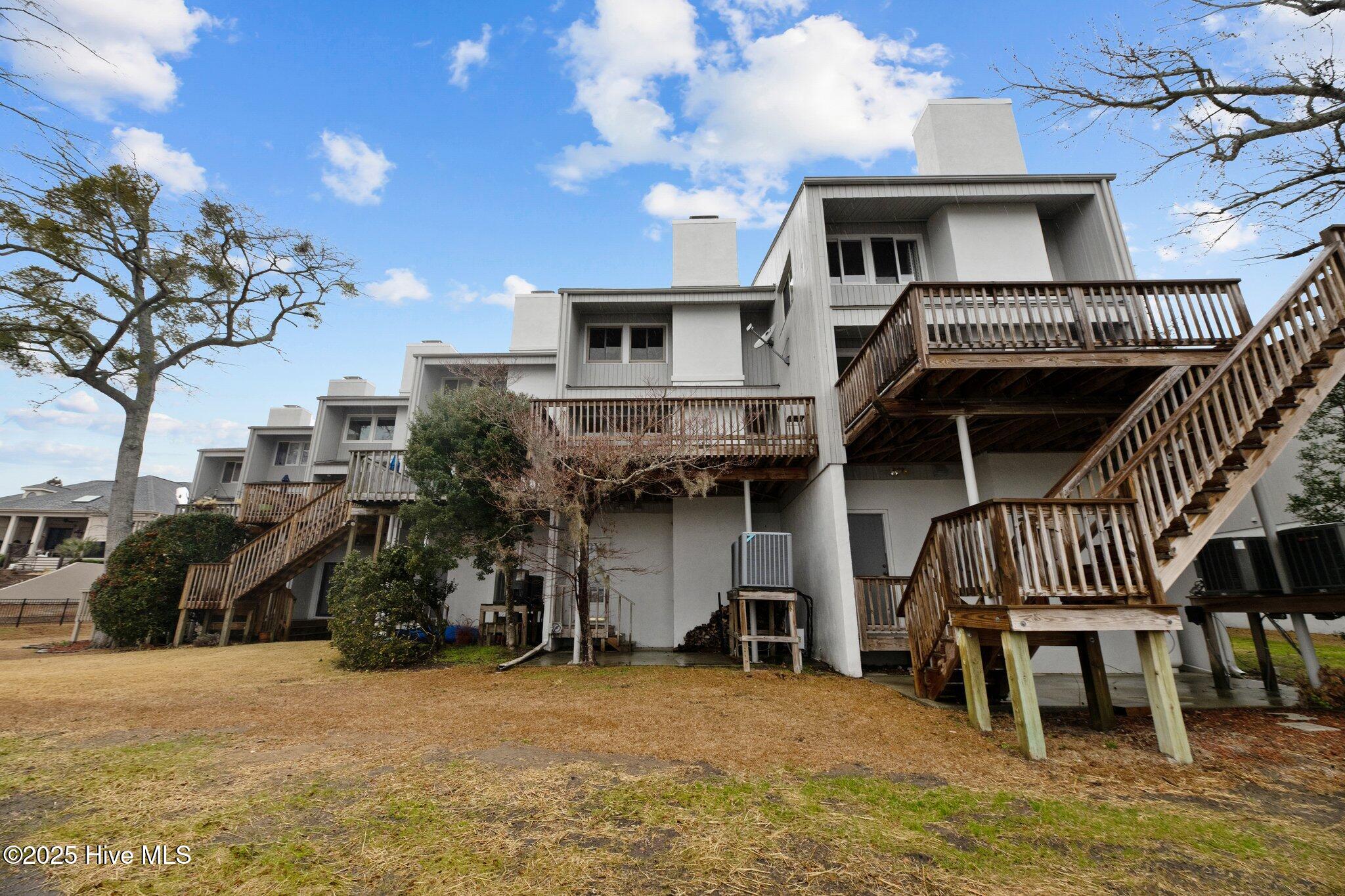 New Bern, North Carolina, 28562, United States, 2 Bedrooms Bedrooms, ,3 BathroomsBathrooms,Residential,For Sale,1695183