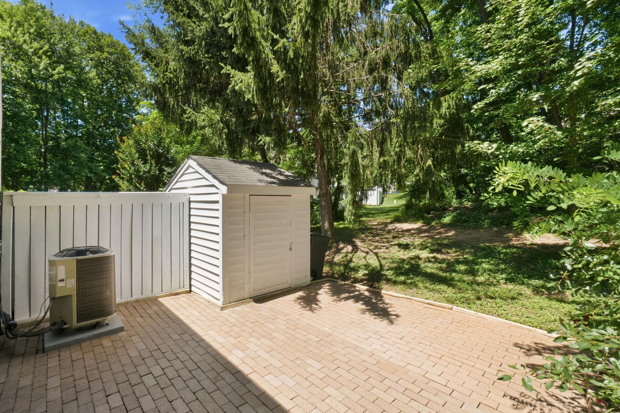  1579 Poplar Grove Drive, Reston, VA, 20194 - 物件實景