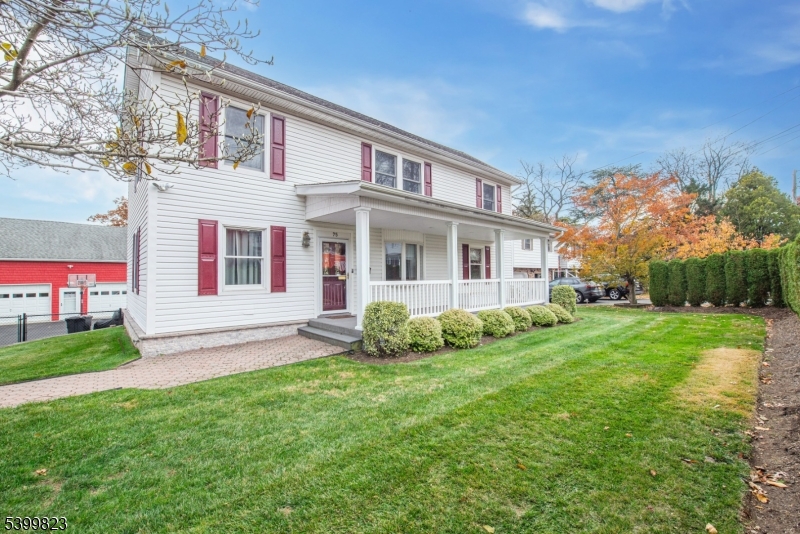 Clifton City, New Jersey, 07013, United States, 5 Bedrooms Bedrooms, ,4 BathroomsBathrooms,Residential,For Sale,2001932