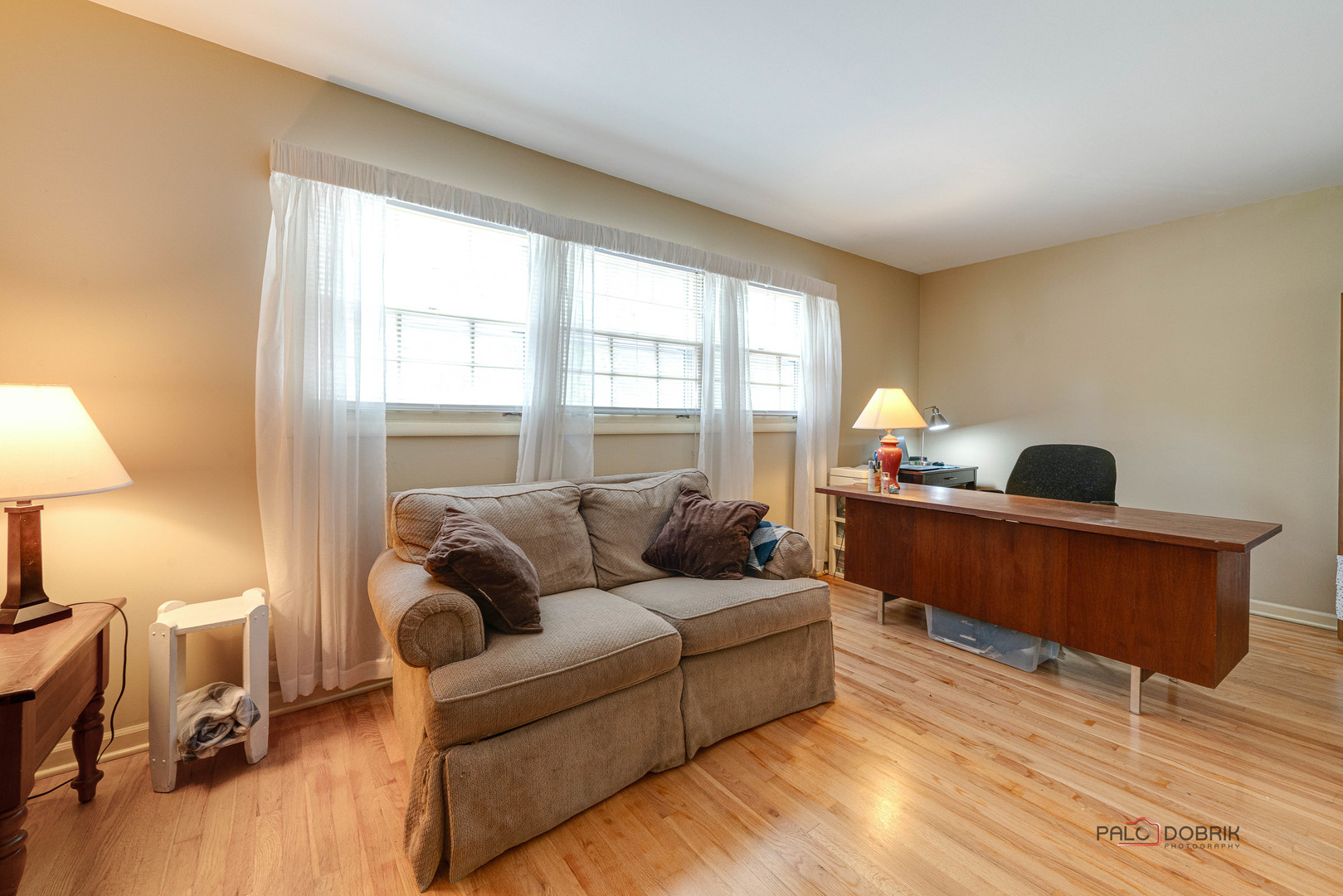 Arlington Heights, Illinois, 60005, United States, 4 Bedrooms Bedrooms, ,3 BathroomsBathrooms,Residential,For Sale,1919635