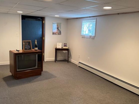 Bergenfield, New Jersey, 07621, United States, 2 Bedrooms Bedrooms, ,2 BathroomsBathrooms,Residential,For Sale,1912846