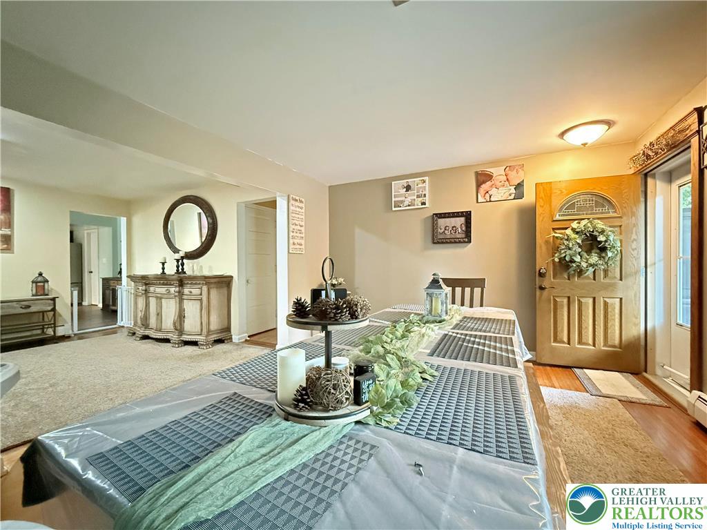 Allentown City, Pennsylvania, 18103, United States, 3 Bedrooms Bedrooms, ,2 BathroomsBathrooms,Residential,For Sale,1897296