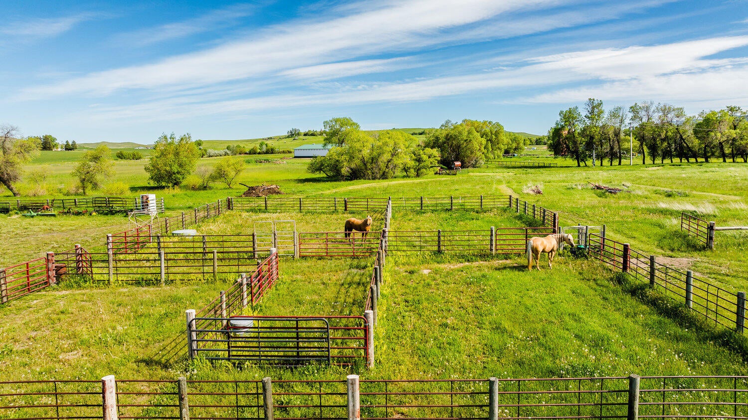 Sheridan, Wyoming, 82801, United States, 4 Bedrooms Bedrooms, ,2 BathroomsBathrooms,Residential,For Sale,2011372