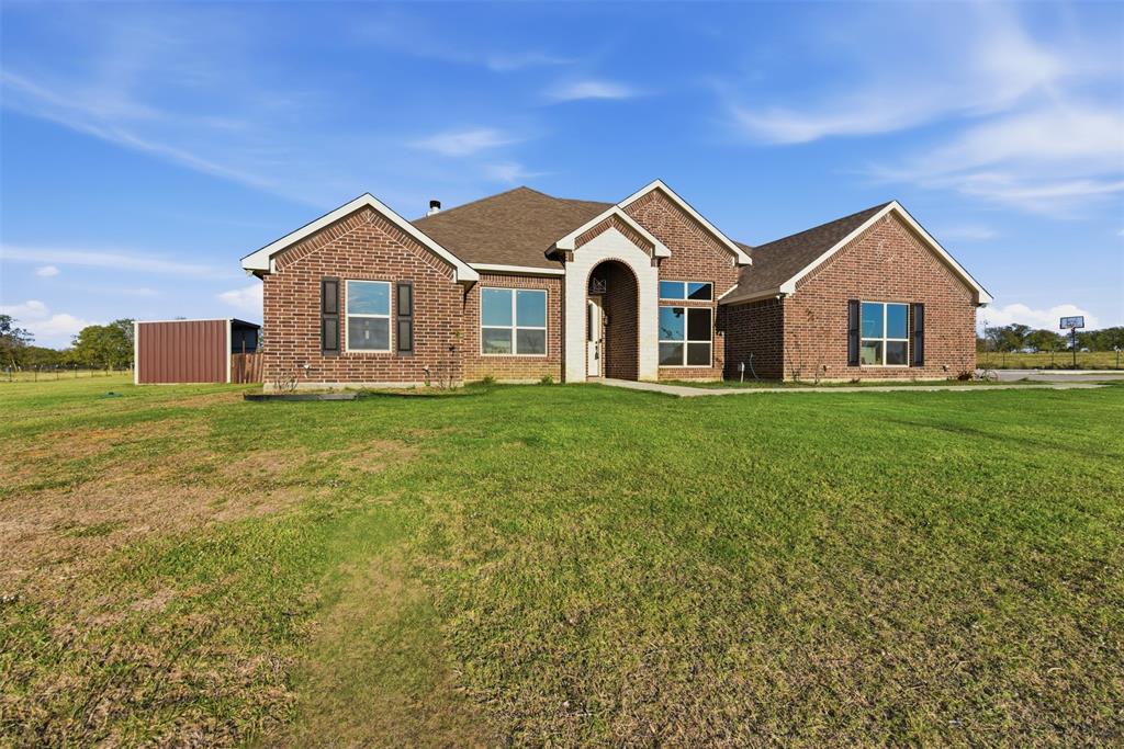 Grandview, Texas, 76050, United States, 4 Bedrooms Bedrooms, ,3 BathroomsBathrooms,Residential,For Sale,1991534
