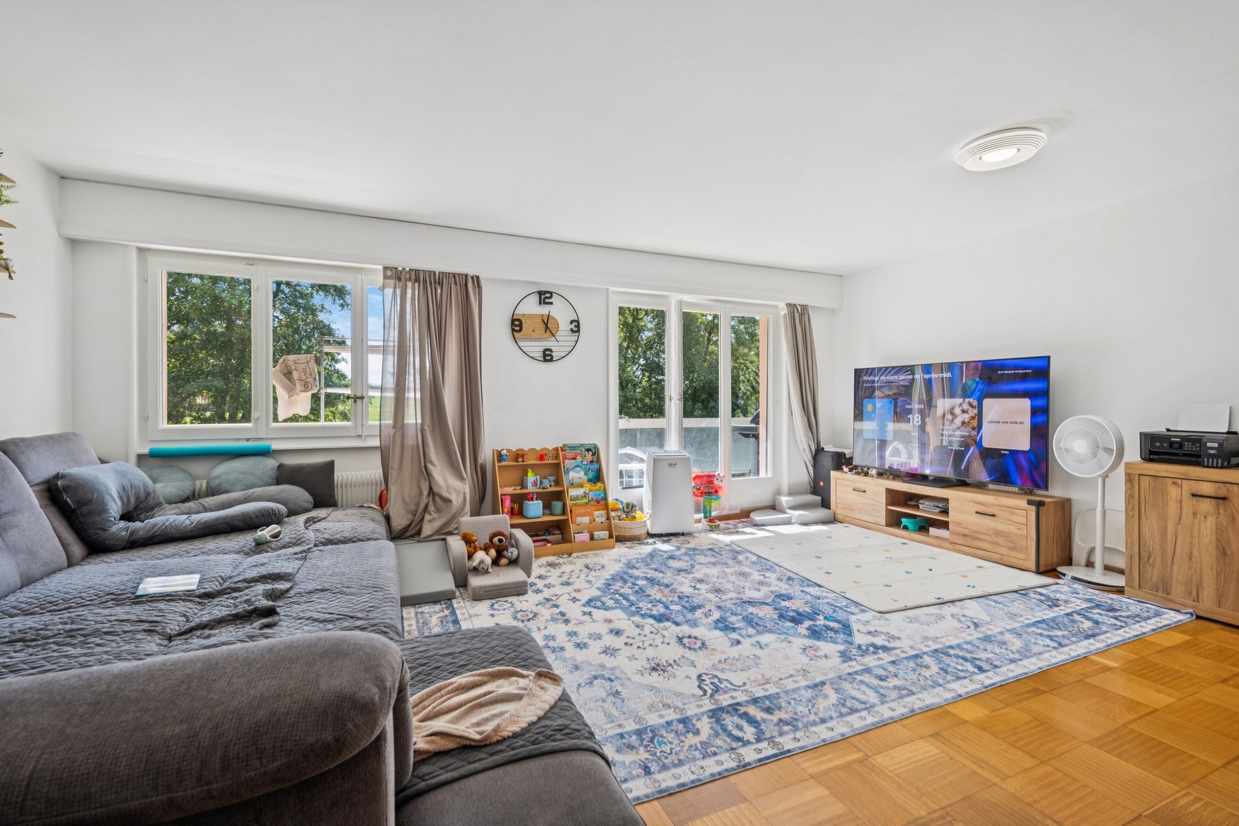  Ideal location for this spacious apartment - 物件實景