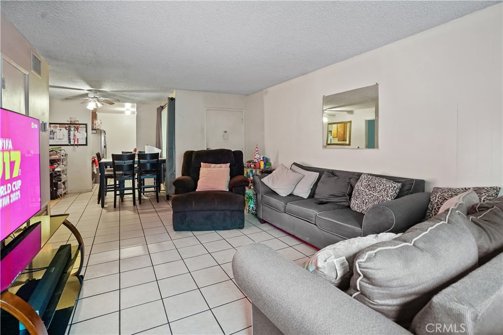 West Hills, California, 91307, United States, ,Residential,For Sale,1999055