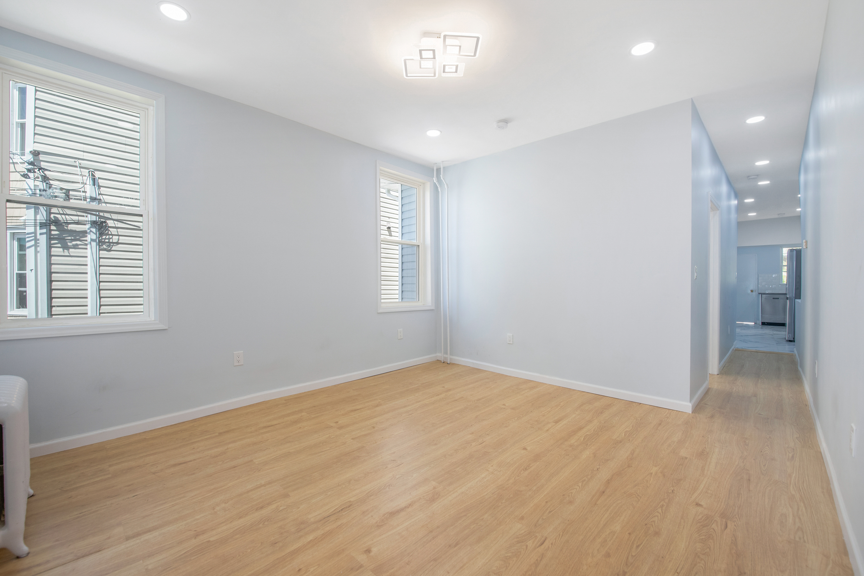 Staten Island, New York, 10304, United States, 4 Bedrooms Bedrooms, ,3 BathroomsBathrooms,Residential,For Sale,1767161
