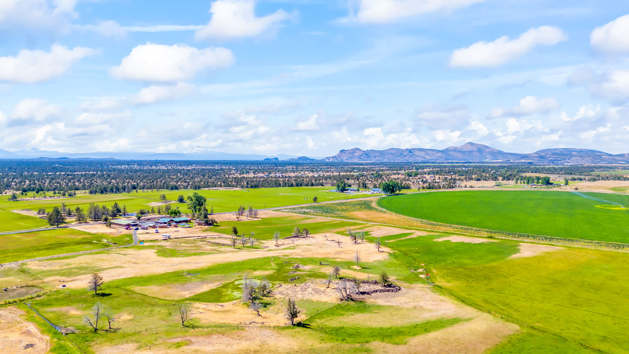 3068SW Reif Rd., Powell Butte, Oregon, 97753, United States, ,4 BathroomsBathrooms,Farm And Agriculture,For Sale,3068SW Reif Rd.,1589447
