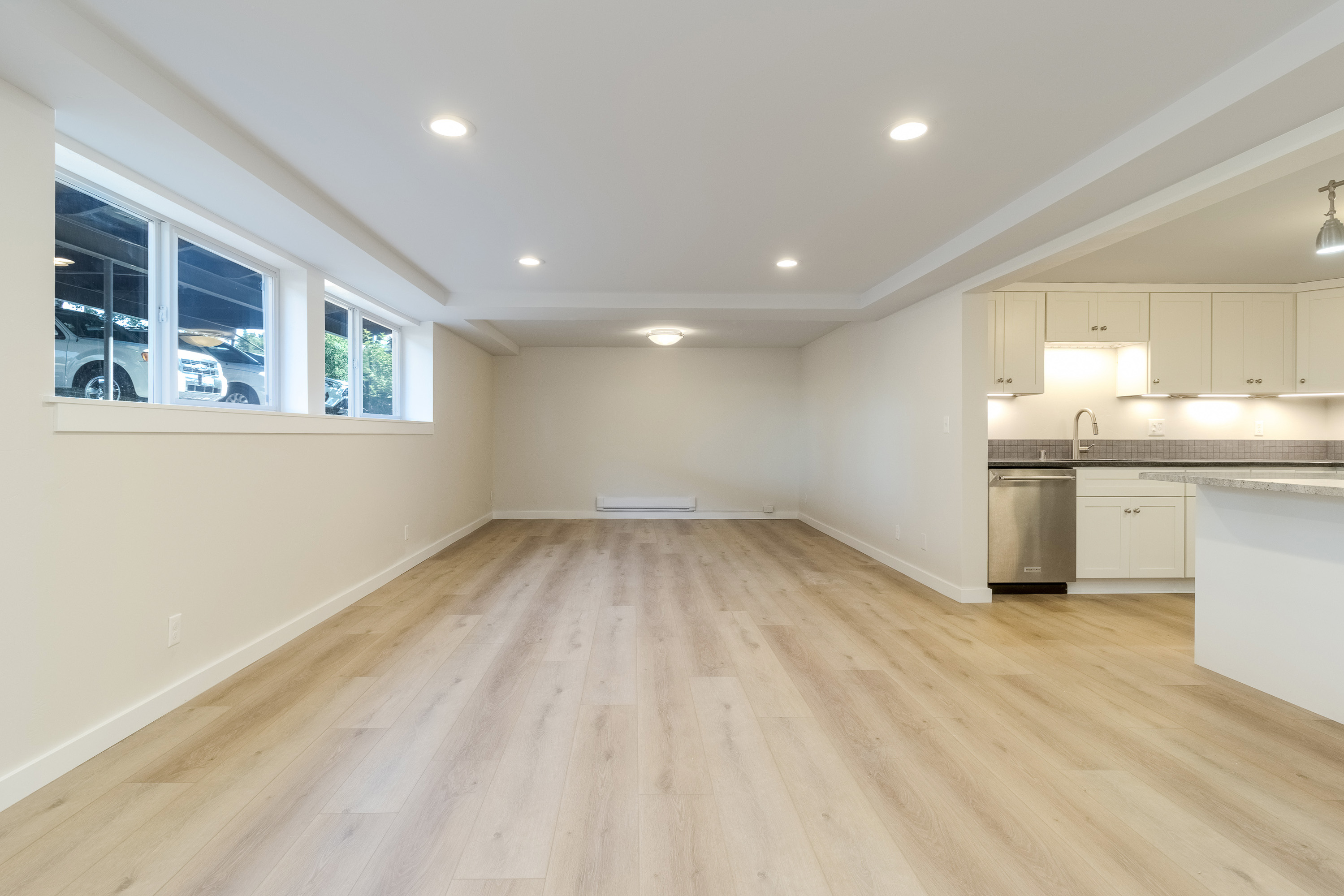 364 Catherine St Unit F-11 - 物件實景