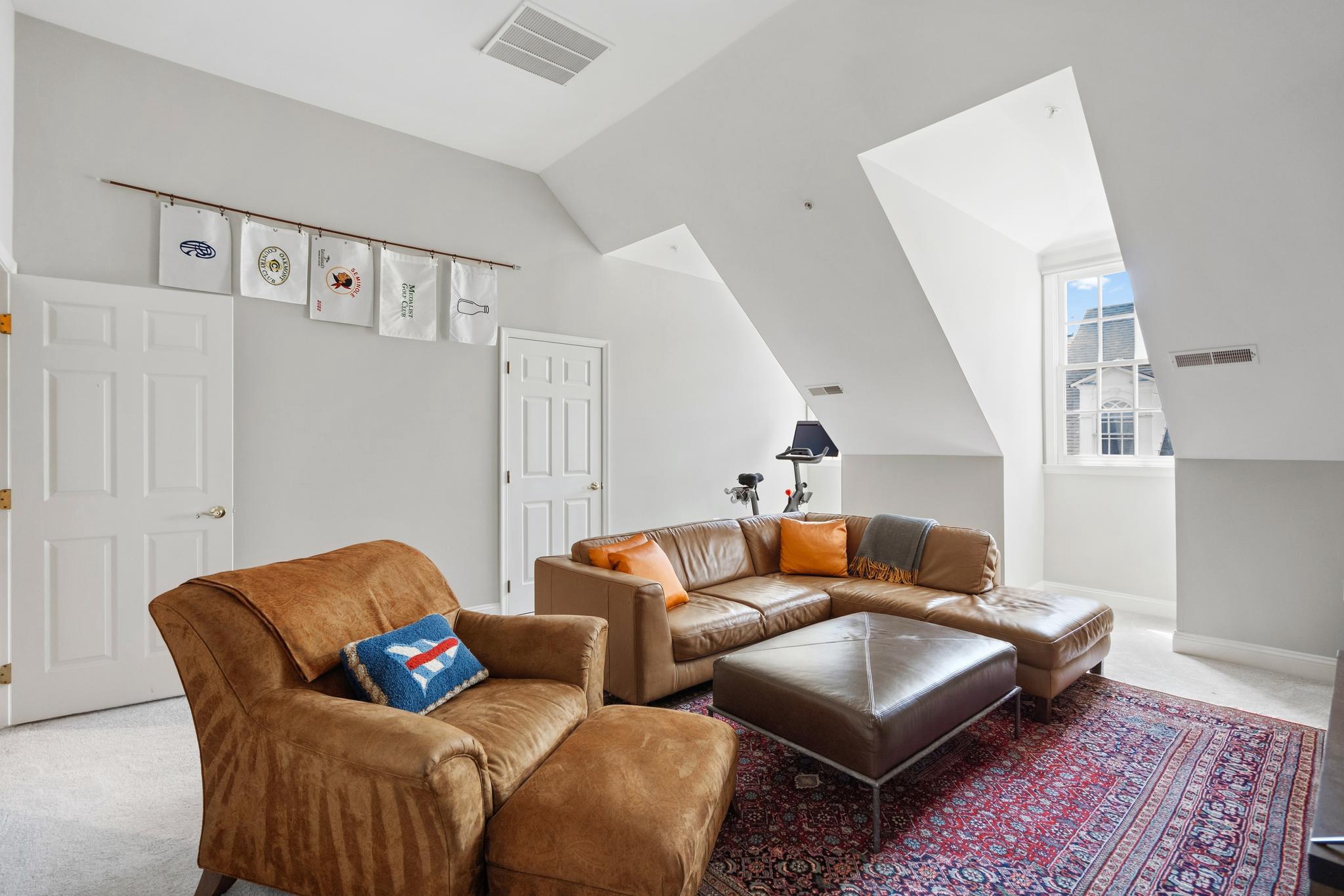  5352 43rd Street NW, Washington, DC, 20015 - 物件實景
