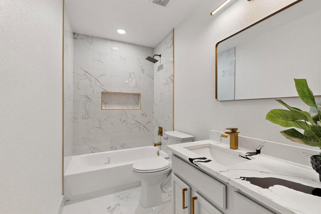 Frisco, Texas, 75033, United States, 5 Bedrooms Bedrooms, ,4 BathroomsBathrooms,Residential,For Sale,2005680