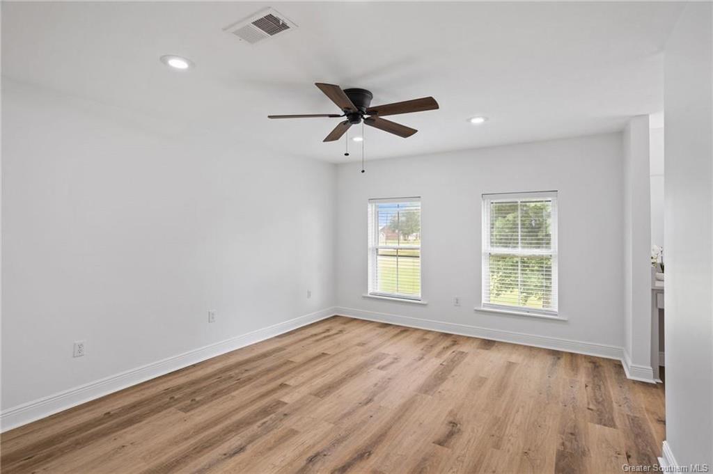 Lake Charles, Louisiana, 70607, United States, 5 Bedrooms Bedrooms, ,4 BathroomsBathrooms,Residential,For Sale,2010298