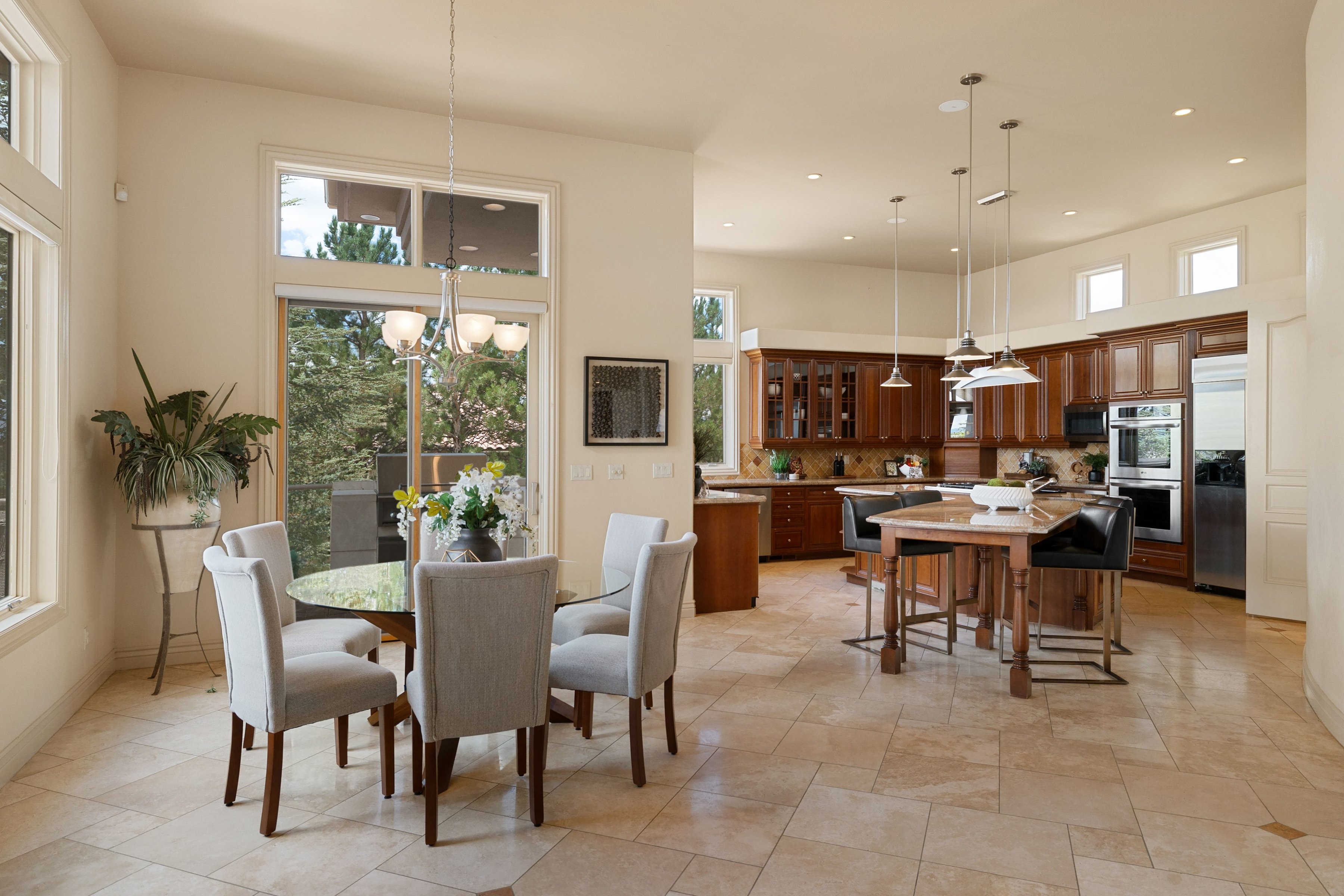  Stunning Custom Home with Breathtaking Views in Reno - 物件實景