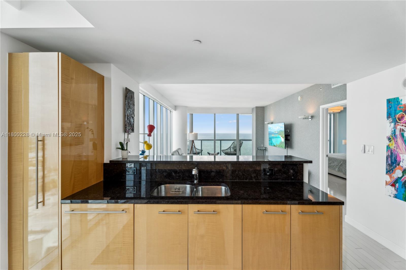 Miami Beach, Florida, 33141, United States, 2 Bedrooms Bedrooms, ,2 BathroomsBathrooms,Residential,For Sale,1803957