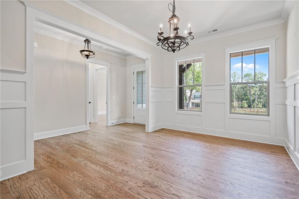 Gainesville, Georgia, 30506, United States, 4 Bedrooms Bedrooms, ,5 BathroomsBathrooms,Residential,For Sale,2008564