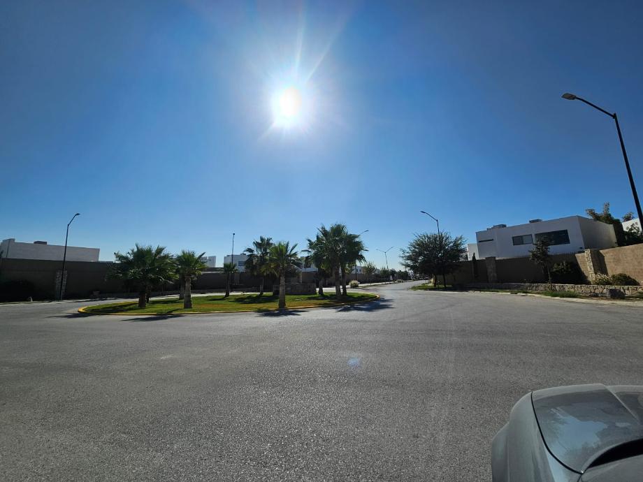 Torreón, Coahuila de Zaragoza, 27023, Mexico, 2 Bedrooms Bedrooms, ,2 BathroomsBathrooms,Residential,For Sale,2002152