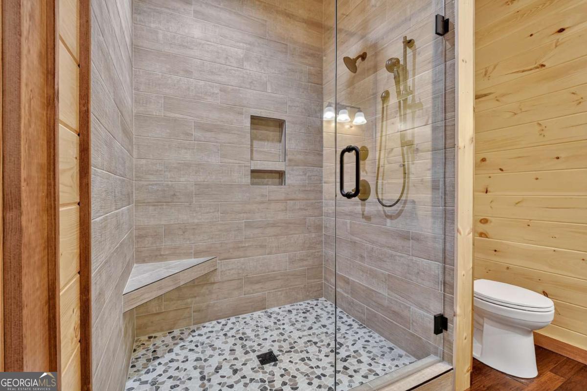 Mineral Bluff, Georgia, 30559, United States, 4 Bedrooms Bedrooms, ,3 BathroomsBathrooms,Residential,For Sale,1953932