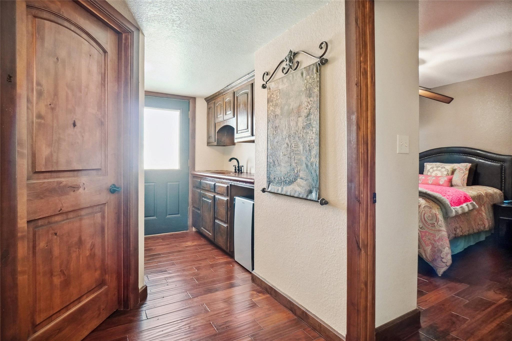 Decatur, Texas, 76234, United States, 7 Bedrooms Bedrooms, ,6 BathroomsBathrooms,Residential,For Sale,1976001