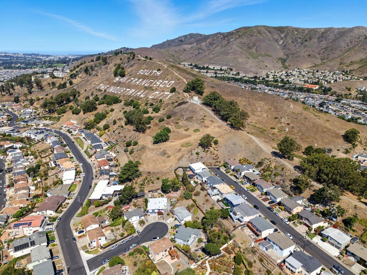 South San Francisco, California, 94080, United States, 4 Bedrooms Bedrooms, ,3 BathroomsBathrooms,Residential,For Sale,1951166