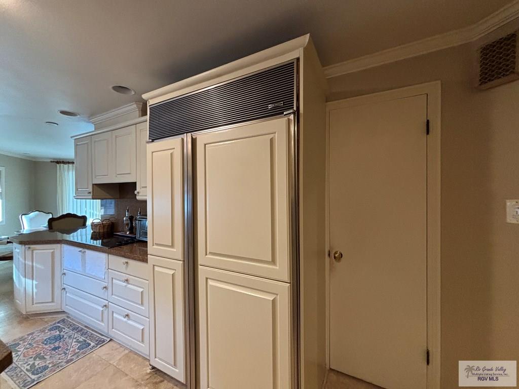 Brownsville, Texas, 78521, United States, 4 Bedrooms Bedrooms, ,4 BathroomsBathrooms,Residential,For Sale,1991275