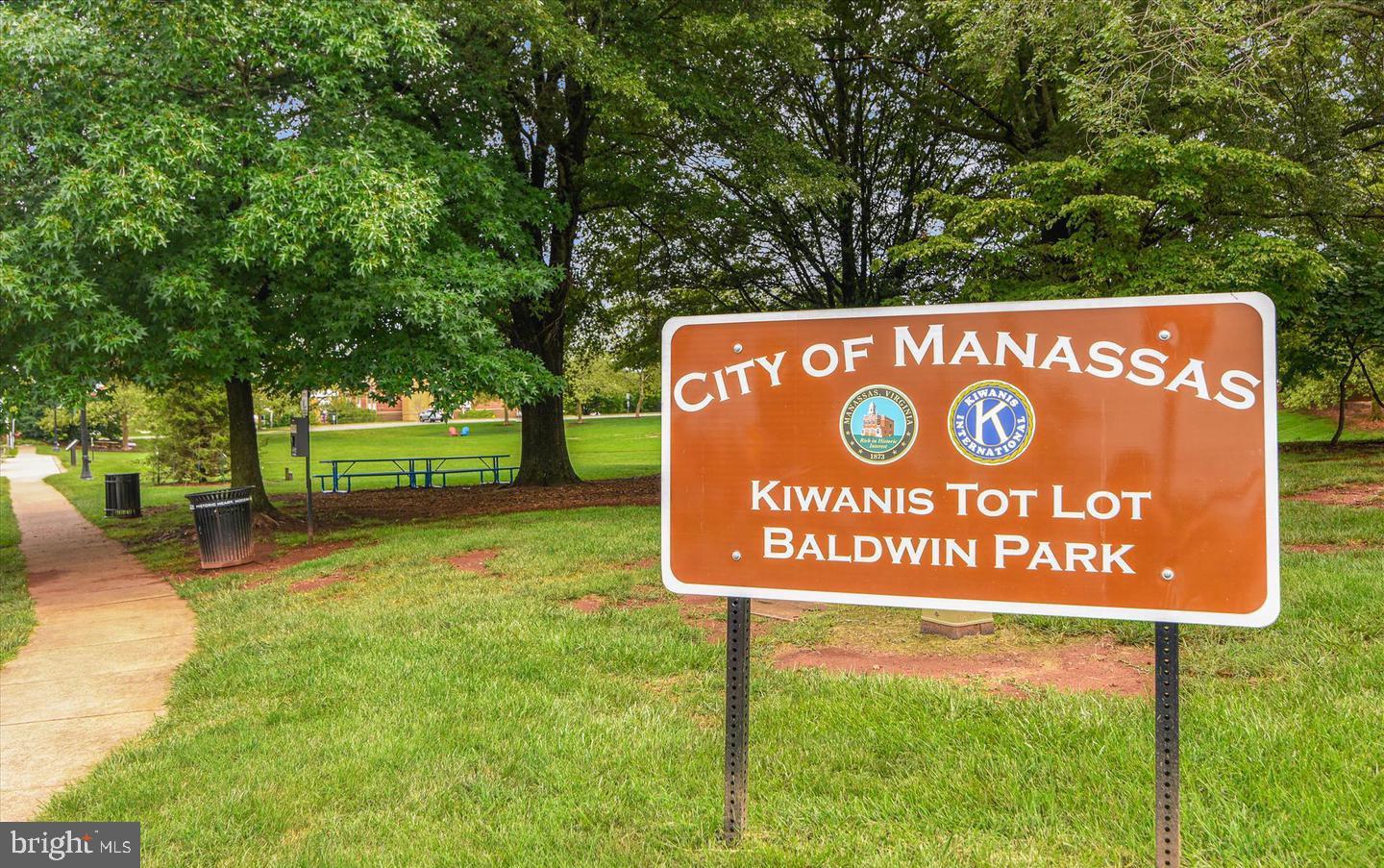 Manassas, Virginia, 20110, United States, 3 Bedrooms Bedrooms, ,2 BathroomsBathrooms,Residential,For Sale,1924982