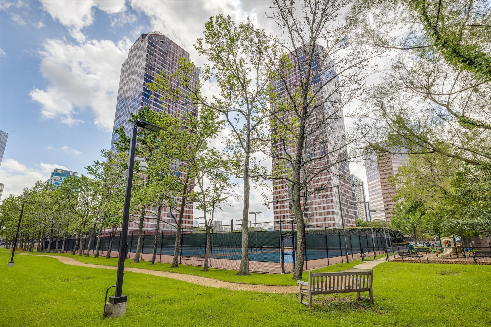  5110 San Felipe Street #314W - 物件實景