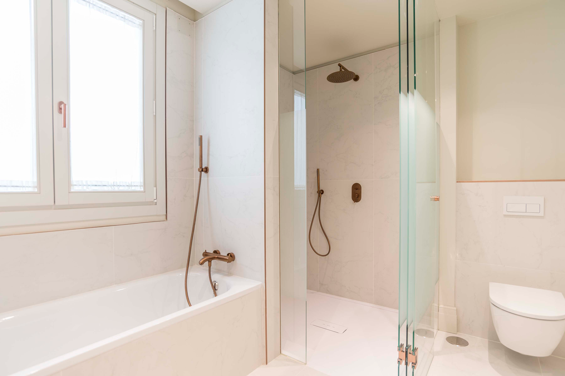  Modern flat with rooftop and pool in the heart of Madrid - 物件實景