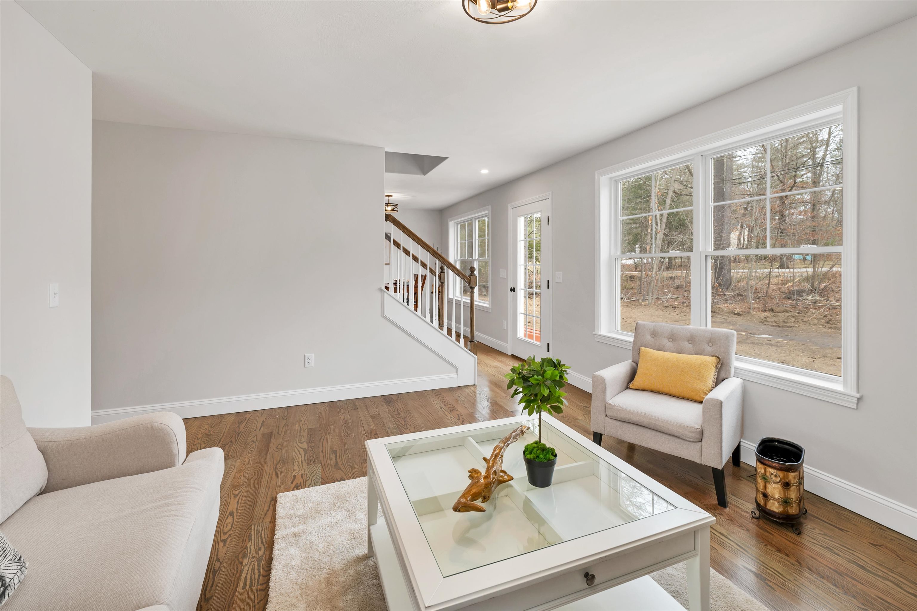 Litchfield, New Hampshire, 03052, United States, 3 Bedrooms Bedrooms, ,2 BathroomsBathrooms,Residential,For Sale,1786449