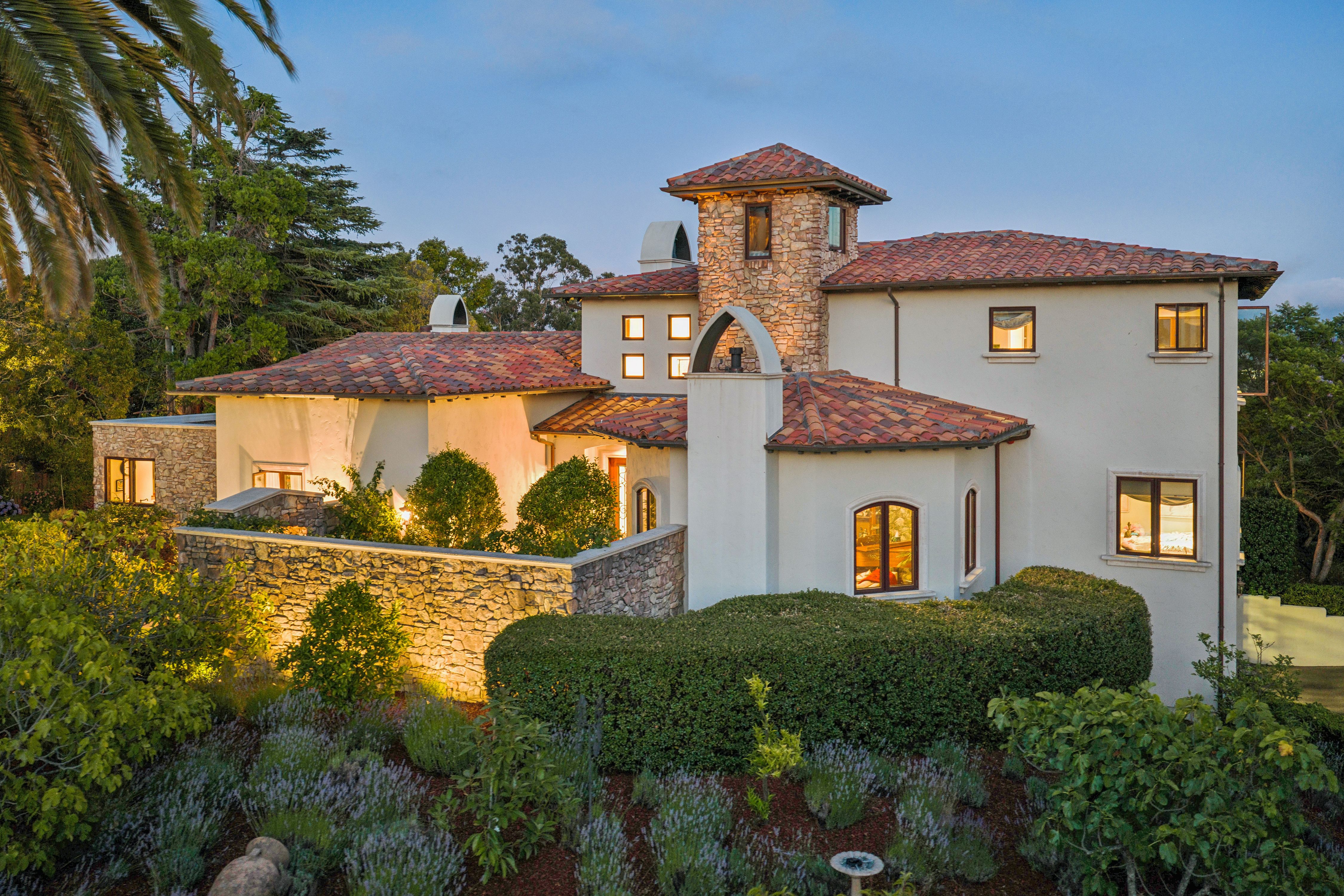  Extraordinary Estate with Panoramic Bay and Mountain Vistas - 物件實景