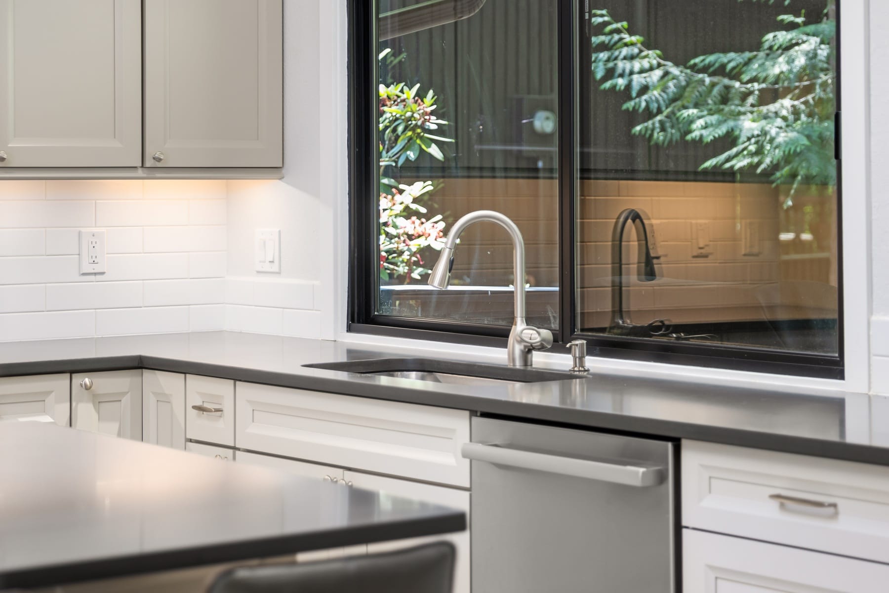  5833 SW LANE CT Portland, OR 97221 - 物件實景