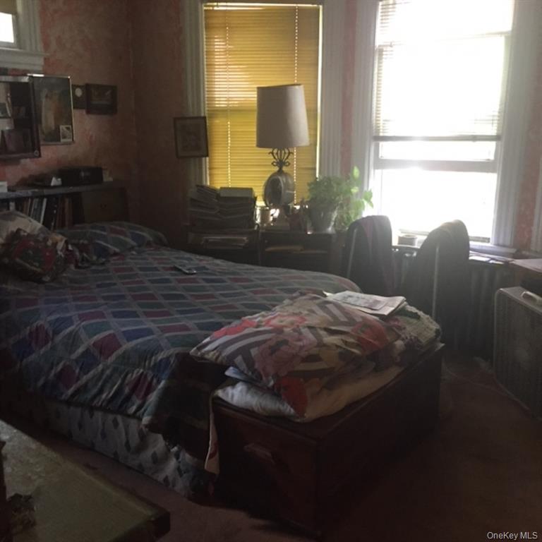 New Rochelle, New York, 10801, United States, 4 Bedrooms Bedrooms, ,2 BathroomsBathrooms,Residential,For Sale,1975249