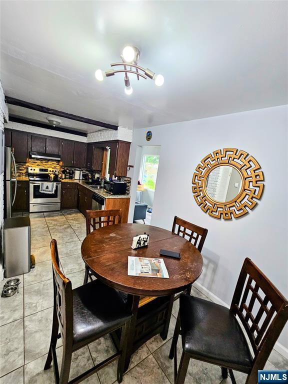 Clifton, New Jersey, 07012, United States, 6 Bedrooms Bedrooms, ,4 BathroomsBathrooms,Residential,For Sale,1984082