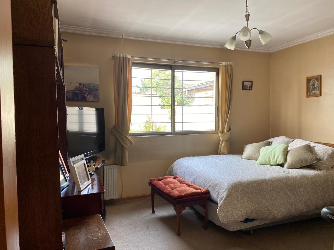 La Reina, Chile, 5 Bedrooms Bedrooms, ,3 BathroomsBathrooms,Residential,For Sale,1908437