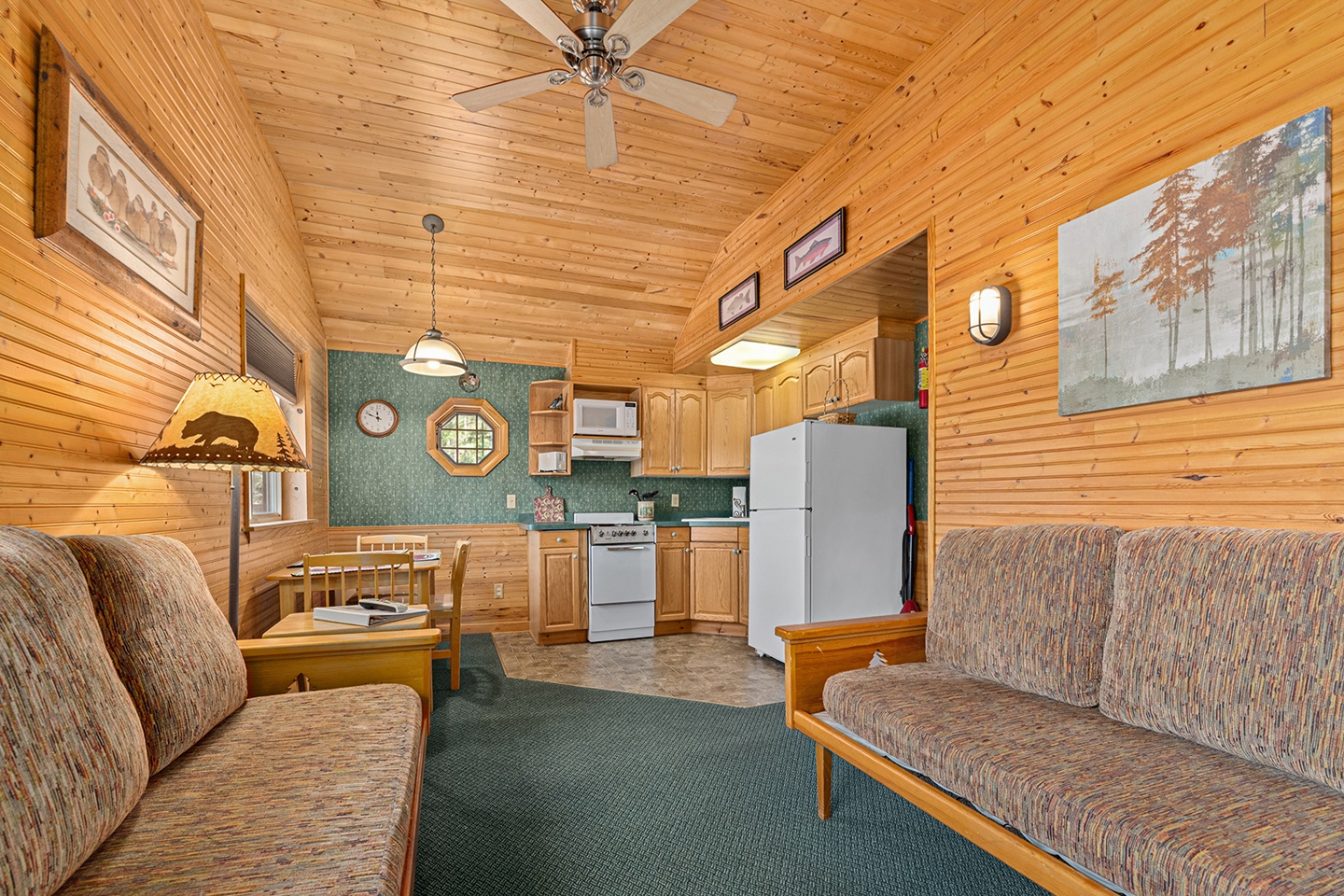 Manitowish Waters, Wisconsin, 54545, United States, 3 Bedrooms Bedrooms, ,4 BathroomsBathrooms,Residential,For Sale,1823646