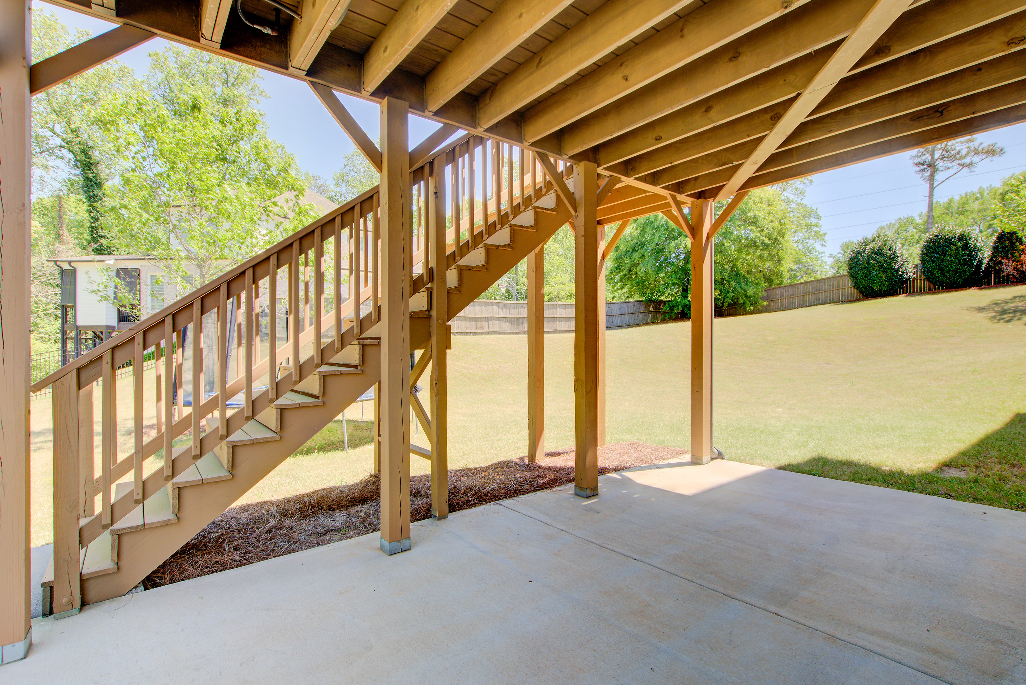  Impeccably Maintained Brick Home with No HOA and an Oversized Lot - 物件實景