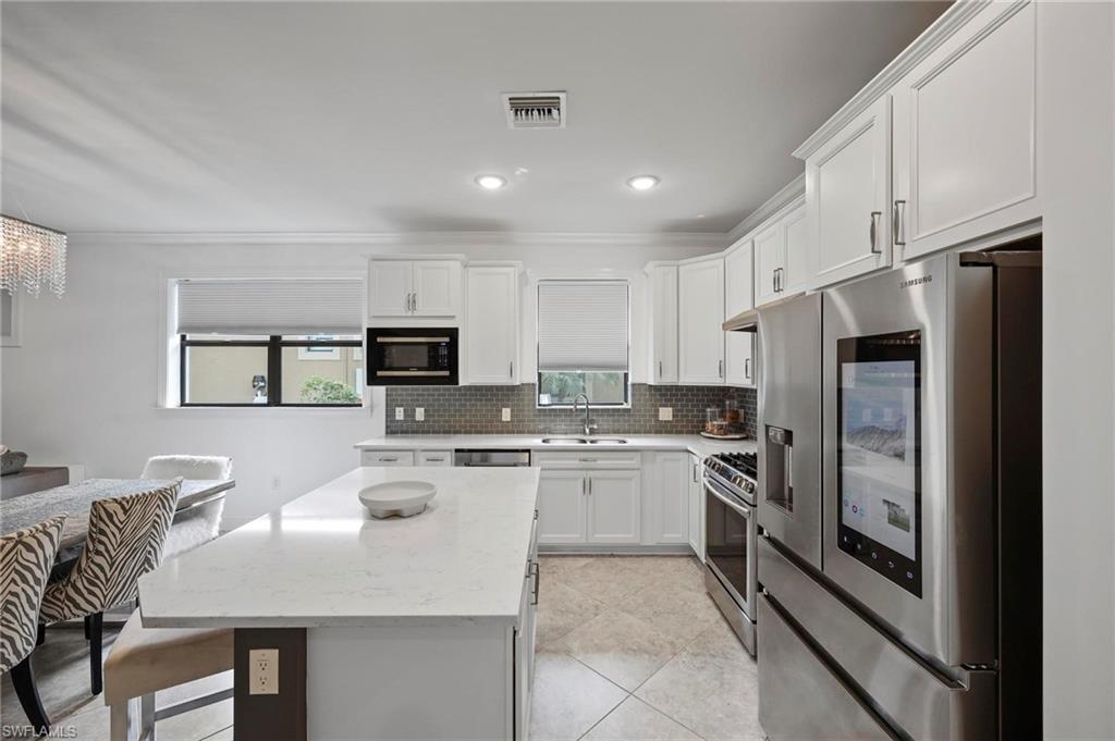 Naples, Florida, 34114, United States, 3 Bedrooms Bedrooms, ,2 BathroomsBathrooms,Residential,For Sale,1934200