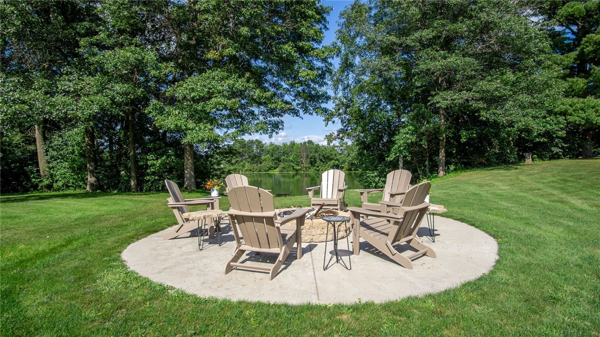 Bloomer, Wisconsin, 54724, United States, 4 Bedrooms Bedrooms, ,3 BathroomsBathrooms,Residential,For Sale,1983863