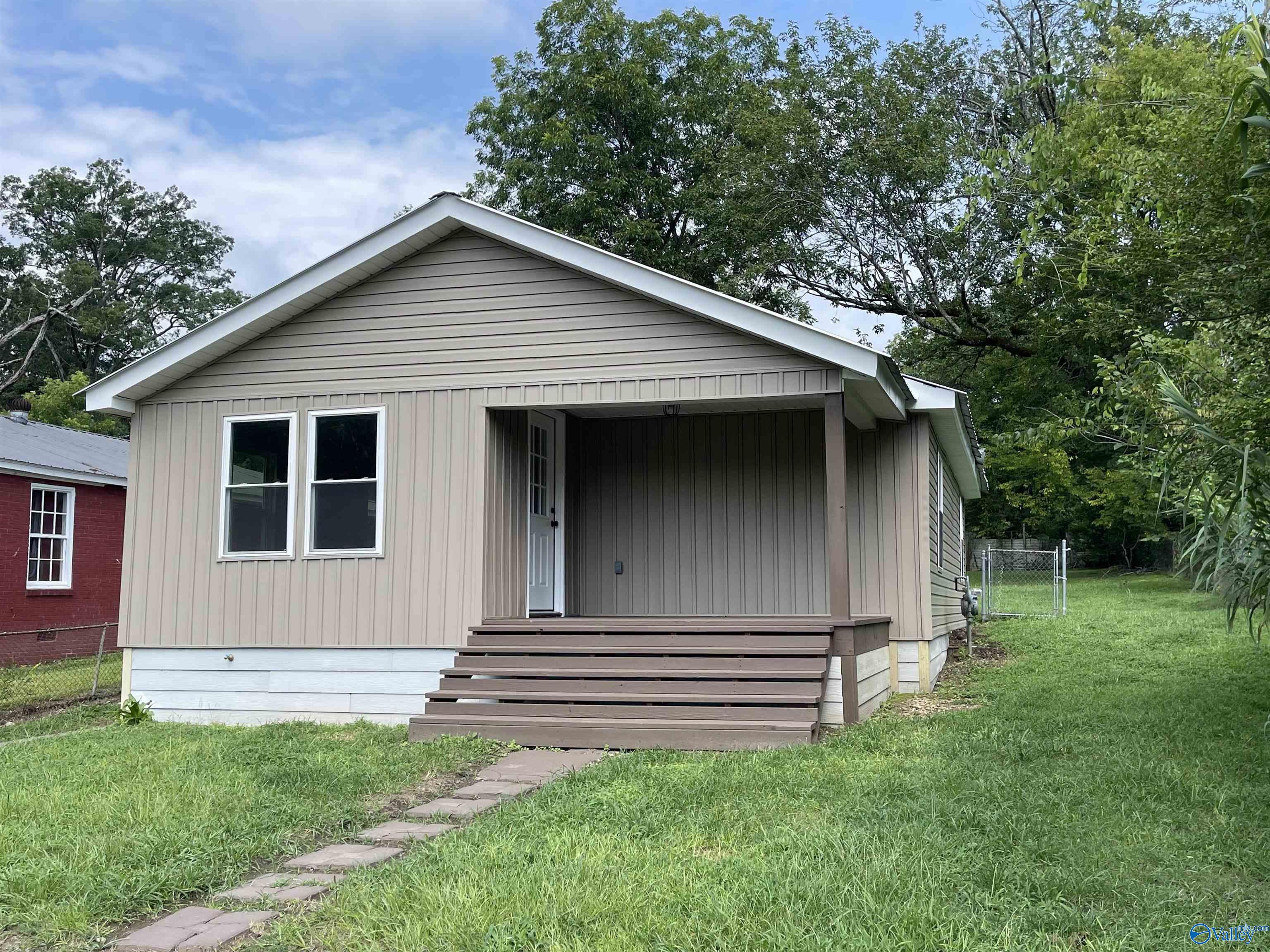 5th St, Attalla, AL 35954 #1