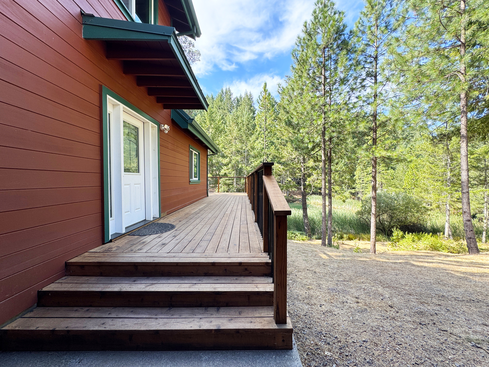 Willits, California, 95490, United States, 2 Bedrooms Bedrooms, ,2 BathroomsBathrooms,Residential,For Sale,1943077