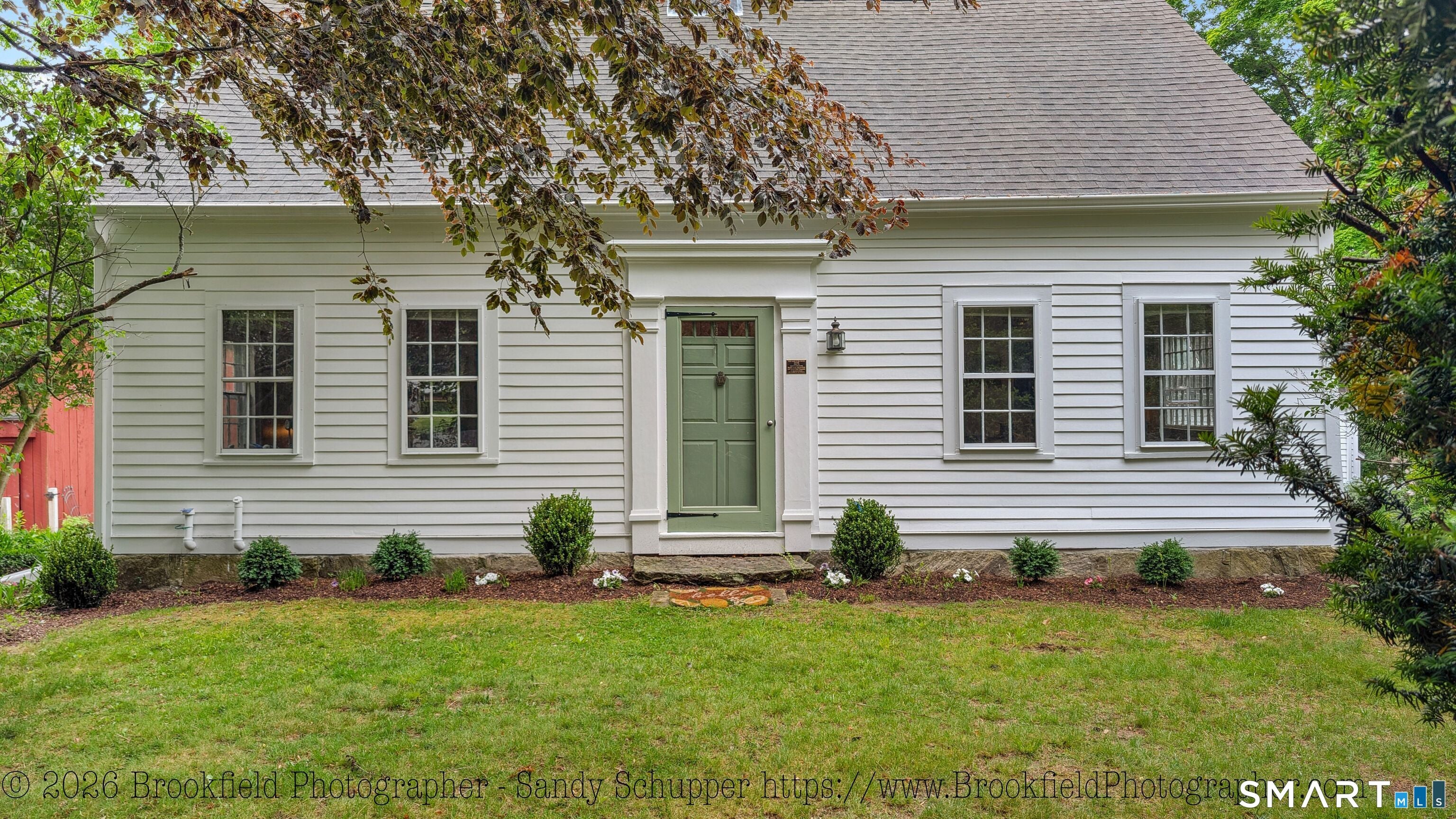 Southbury, Connecticut, 06488, United States, 3 Bedrooms Bedrooms, ,3 BathroomsBathrooms,Residential,For Sale,2048179