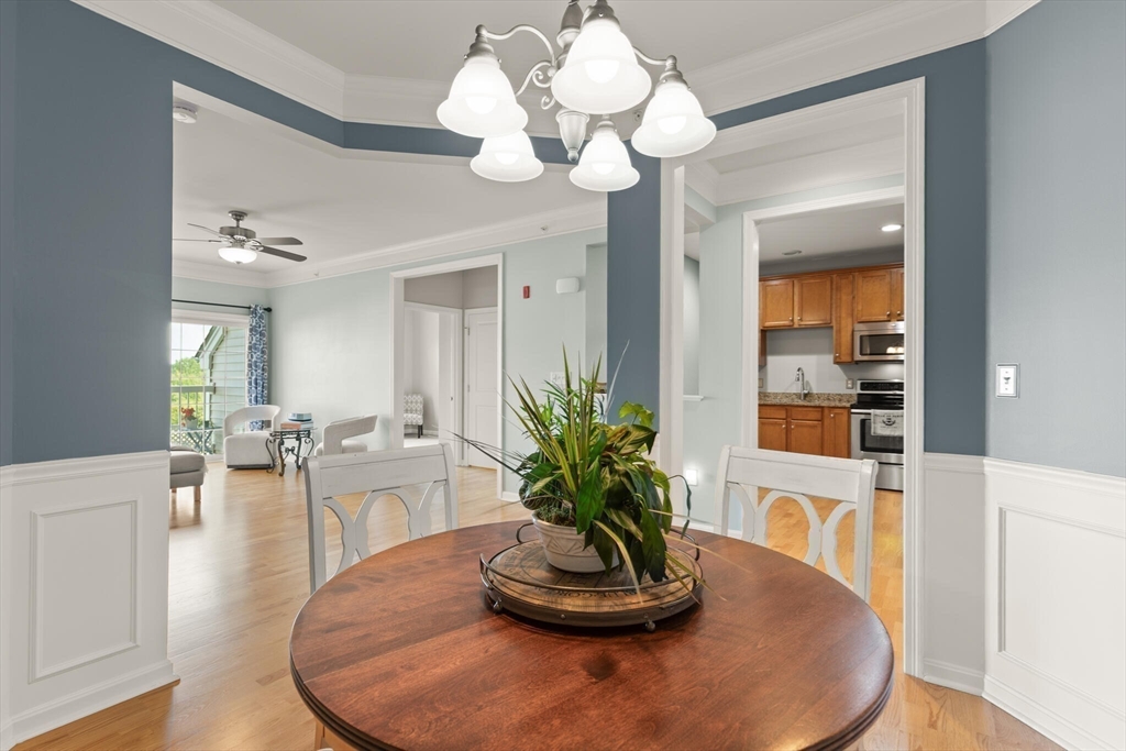Braintree, Massachusetts, 02184, United States, 2 Bedrooms Bedrooms, ,2 BathroomsBathrooms,Residential,For Sale,1938636