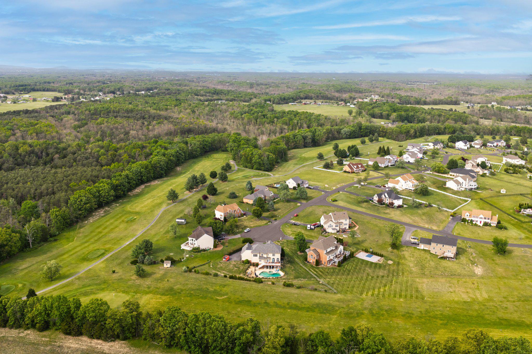 Middletown, Virginia, 22645, United States, 6 Bedrooms Bedrooms, ,6 BathroomsBathrooms,Residential,For Sale,2044764