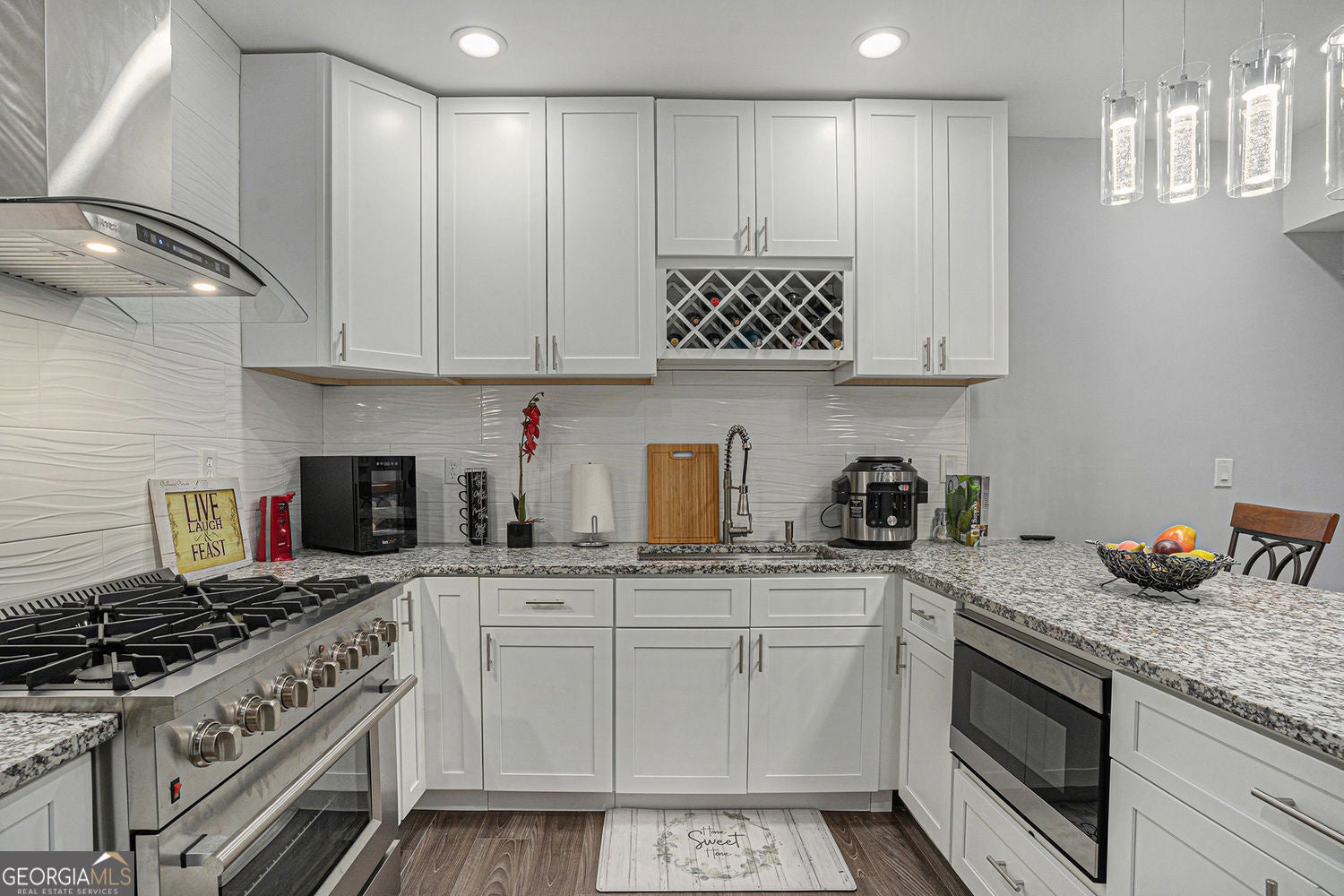Conyers, Georgia, 30094, United States, 6 Bedrooms Bedrooms, ,5 BathroomsBathrooms,Residential,For Sale,1922557
