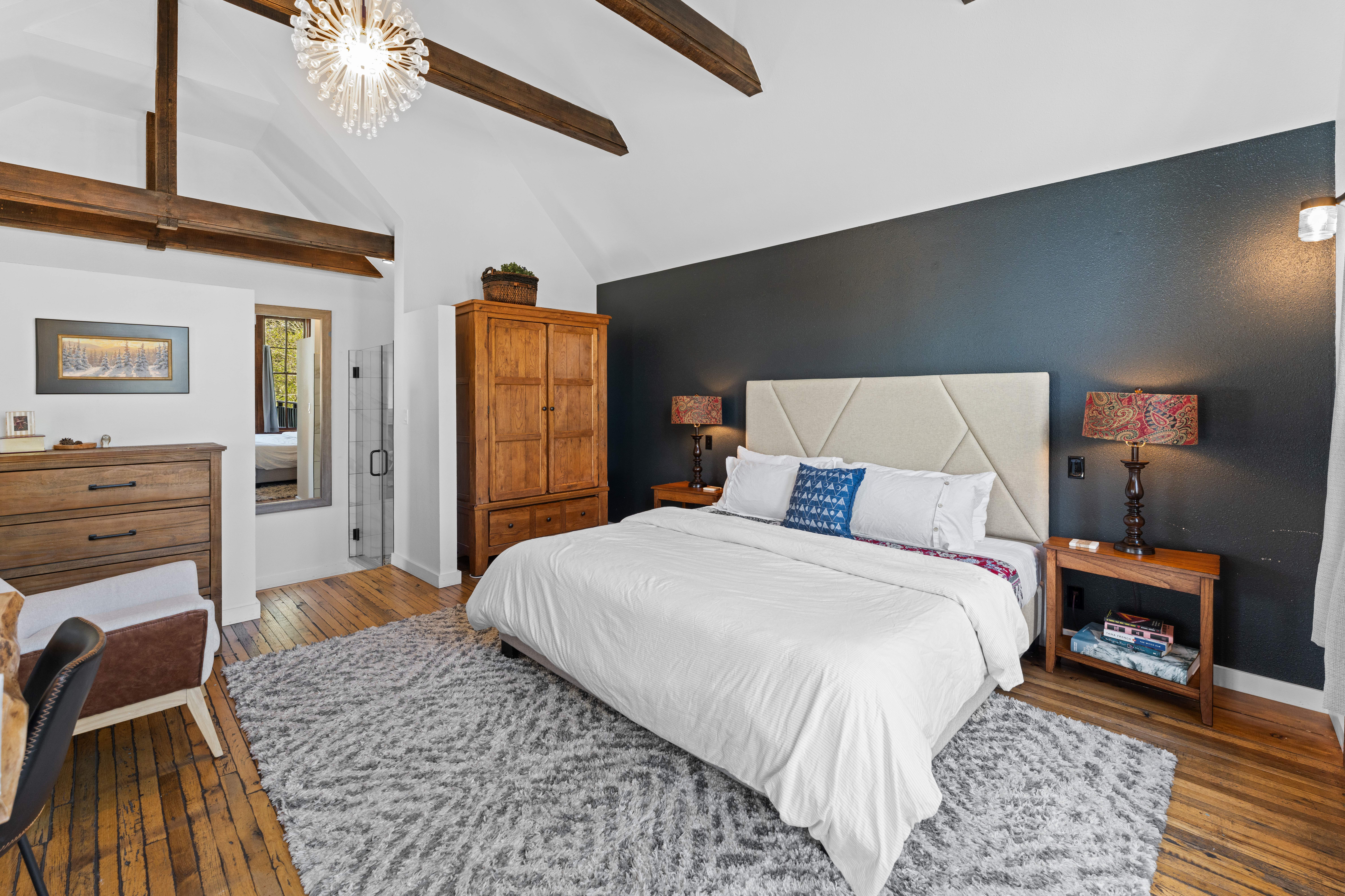  Meticulously Remodeled Historic Home - 物件實景