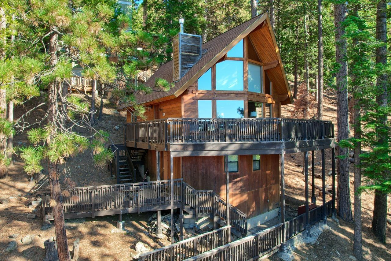 7466 Yosemite Park Way, Yosemite, California, 95389, United States, 3 Bedrooms Bedrooms, ,3 BathroomsBathrooms,Residential,For Sale,7466 Yosemite Park Way,1408920