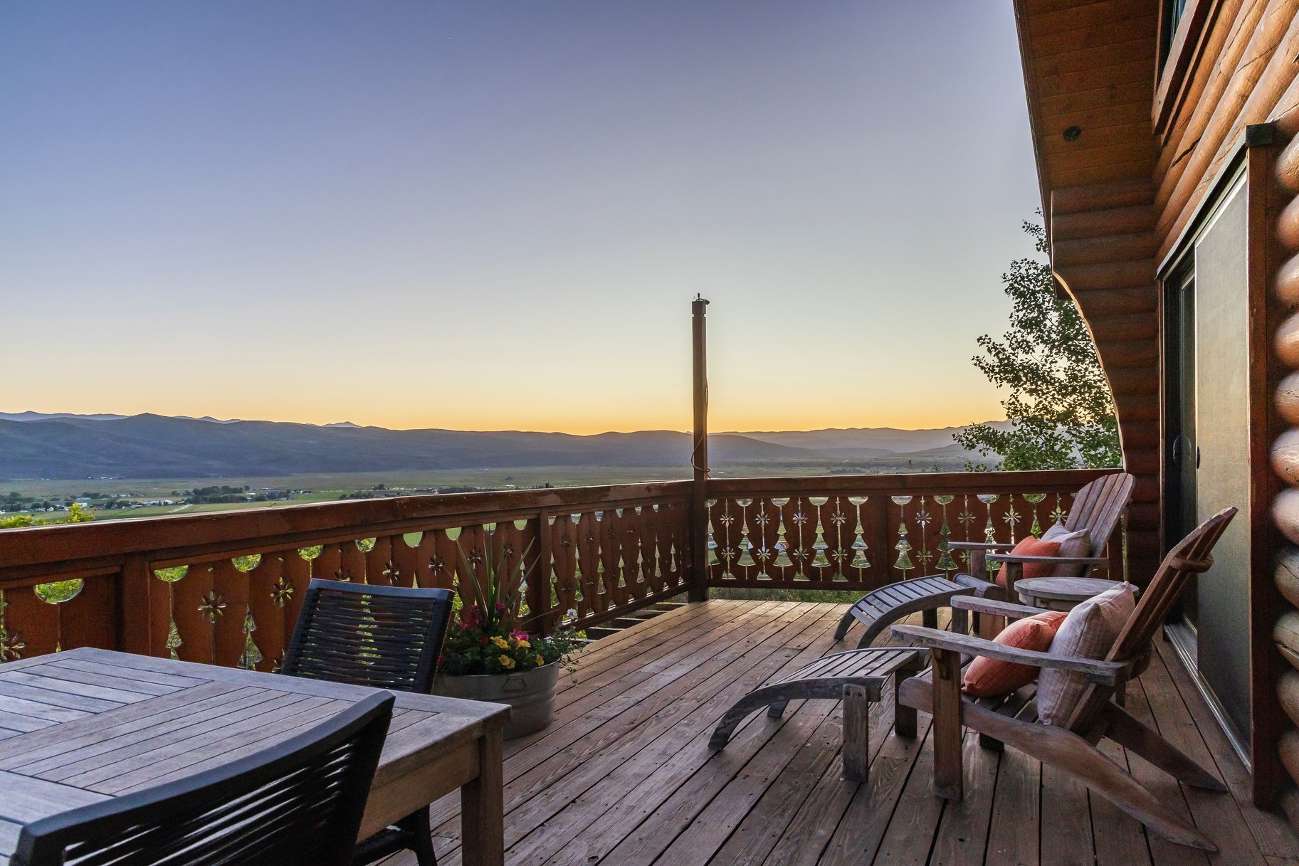  Coming soon Handcrafted Mountain Property on 5 Acres with Views - 物件實景