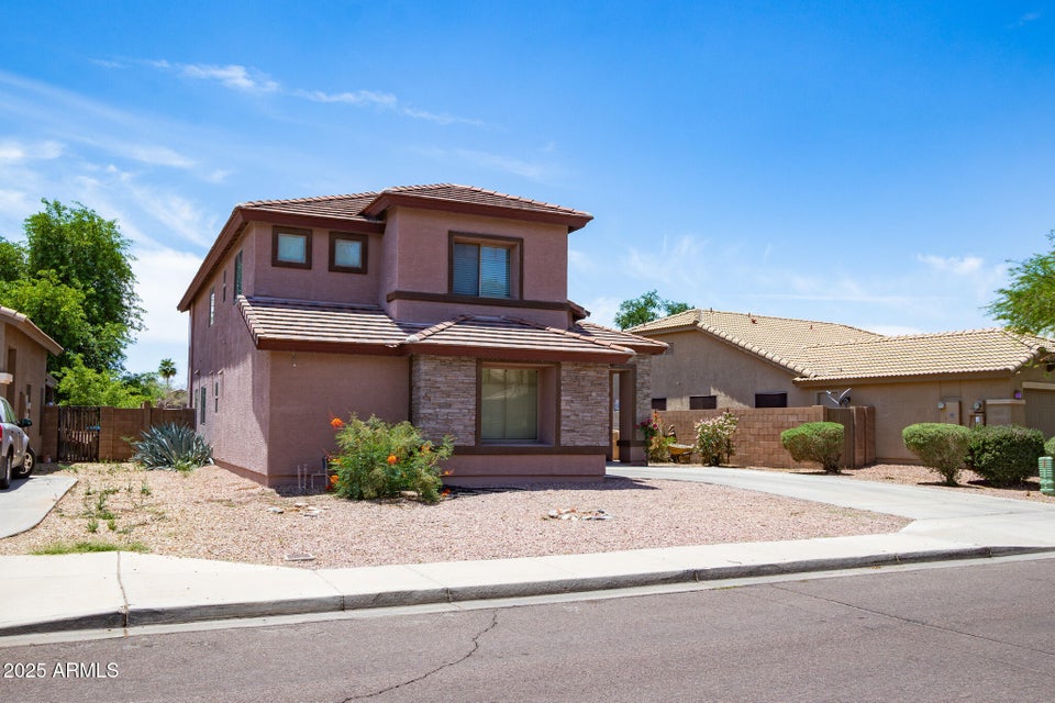 Litchfield Park, Arizona, 85340, United States, 4 Bedrooms Bedrooms, ,2 BathroomsBathrooms,Residential,For Sale,1878994