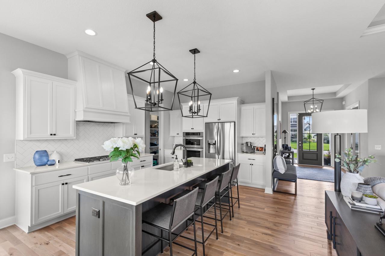 Eden Prairie, Minnesota, 55347, United States, 4 Bedrooms Bedrooms, ,2 BathroomsBathrooms,Residential,For Sale,1939536