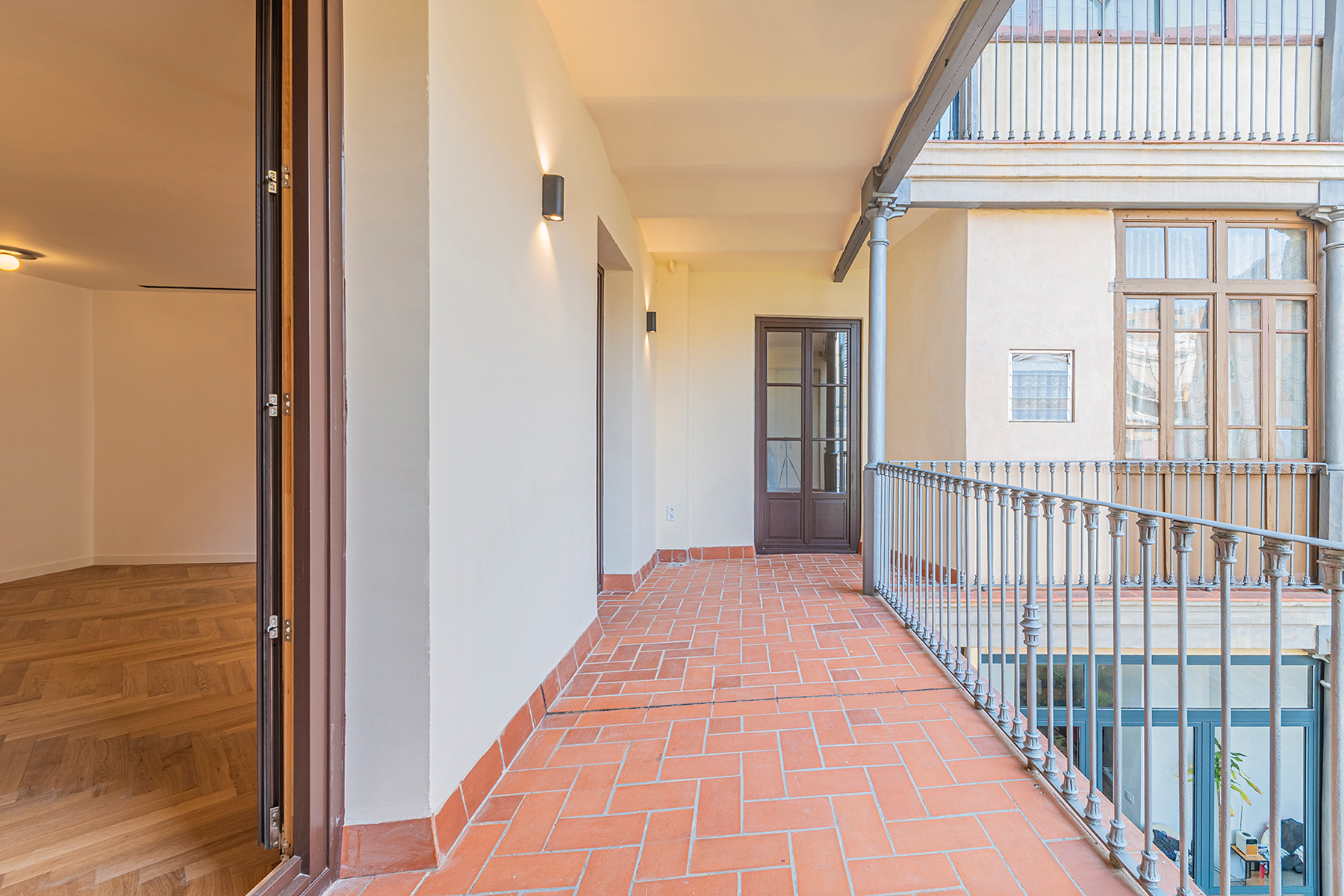  Fabulous fully renovated flat in the Gothic Quarter - 物件實景