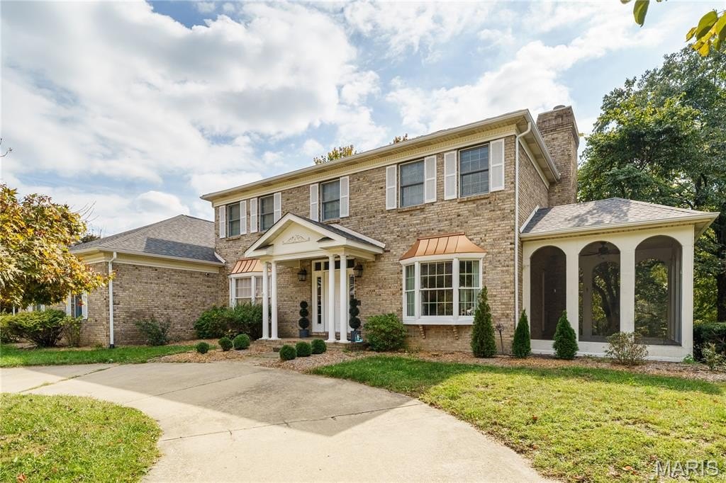 Glen Carbon, Illinois, 62034, United States, 5 Bedrooms Bedrooms, ,4 BathroomsBathrooms,Residential,For Sale,1977133